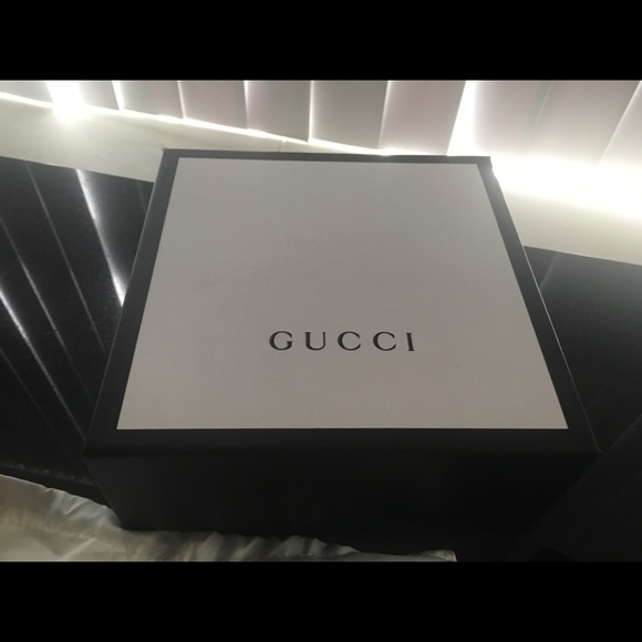 Authentic Gucci Belt - Picture 7 of 7